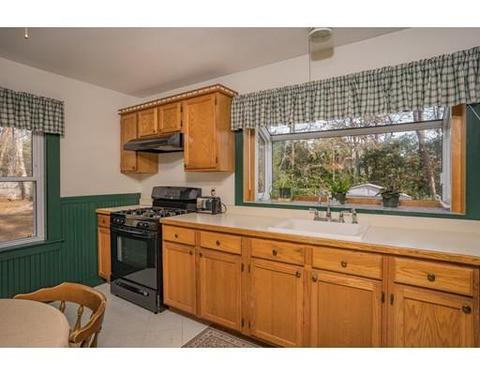 248 Pine St, Barnstable, MA 02632 photo 8