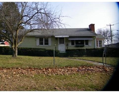 133 Oak St, Springfield, MA 01151 photo 1