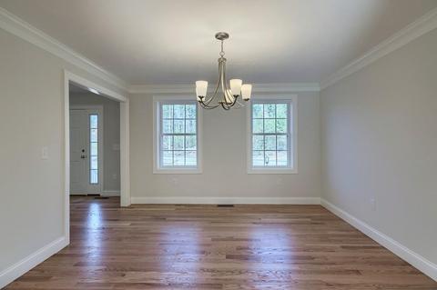18 Chapman St, Dunstable, MA 01827 photo 7