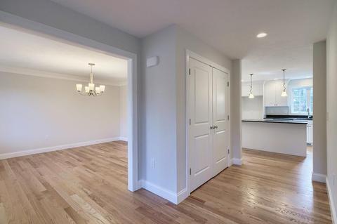 18 Chapman St, Dunstable, MA 01827 photo 9