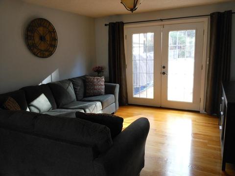 28 Pomeroy St, Easthampton, MA 01027 photo 11