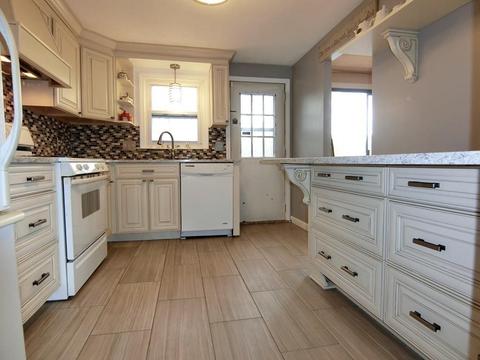 9 Burning Tree Rd, Natick, MA 01760 photo 3