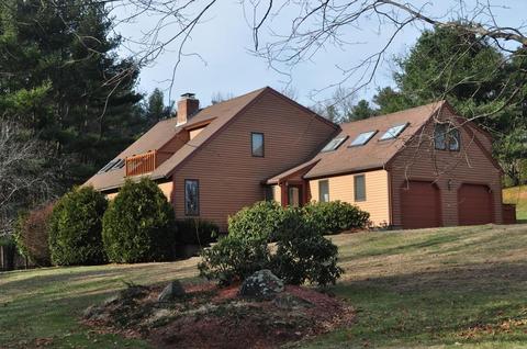 2 Brookside Rd, Middleton, MA 01949 photo 1