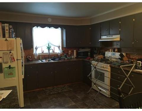 176 Langley St, Fall River, MA 02722 photo 3