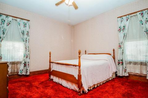 616 King Philip St, Fall River, MA 02724 photo 20
