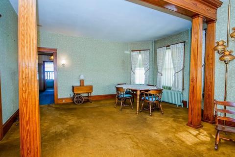 616 King Philip St, Fall River, MA 02724 photo 11