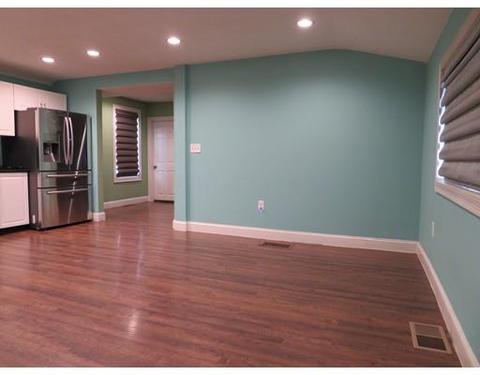 11 Minthorne St, Worcester, MA 01603 photo 9