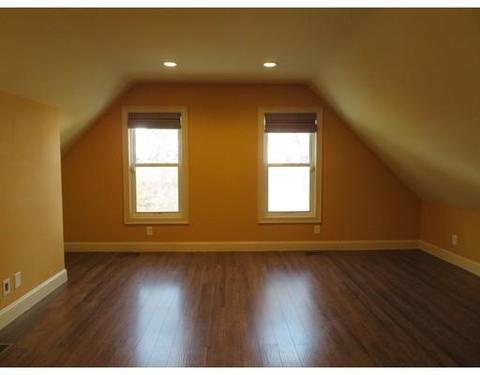 11 Minthorne St, Worcester, MA 01603 photo 18