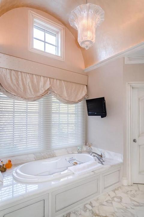 810 South St, Needham, MA 02492 photo 15