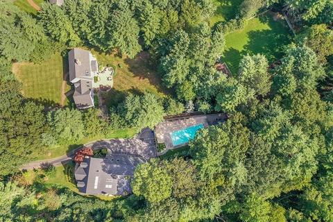 10 Draper Rd, Dover, MA 02030 photo 36