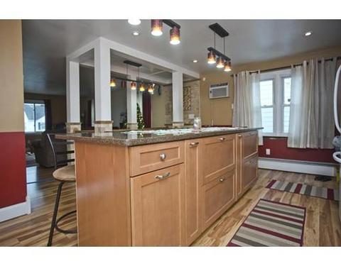 28 Barton St, Springfield, MA 01104 photo 7