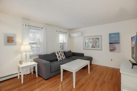 27 Chart Well Dr, Bourne, MA 02532 photo 3