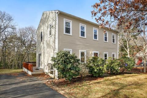 27 Chart Well Dr, Bourne, MA 02532 photo 2