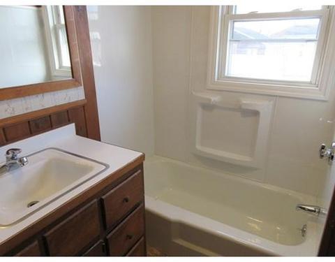 189 Mcgowan St, Fall River, MA 02723 photo 20