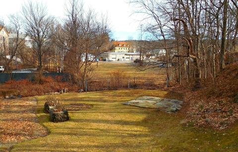 88 W Main St, Ware, MA 01082 photo 4