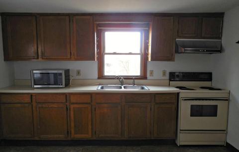 88 W Main St, Ware, MA 01082 photo 7