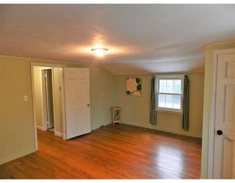 1291 Plumtree Rd, Springfield, MA 01119 photo 14