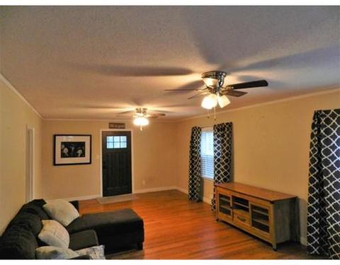 1291 Plumtree Rd, Springfield, MA 01119 photo 4