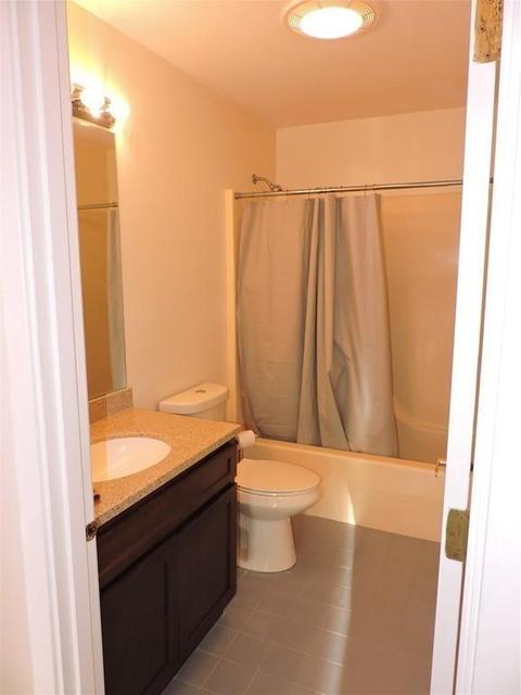 17 Wakefield Ave, Webster, MA 01570 photo 11