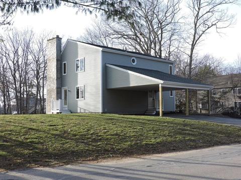 17 Wakefield Ave, Webster, MA 01570 photo 4