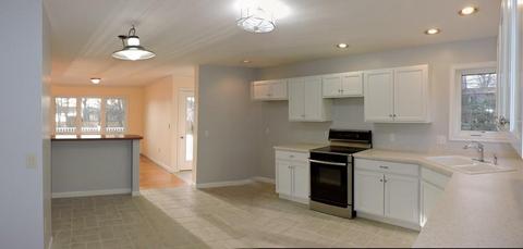 17 Wakefield Ave, Webster, MA 01570 photo 9