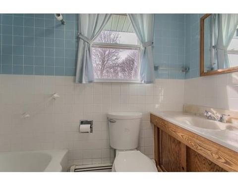 60 Yale St, Gardner, MA 01440 photo 7