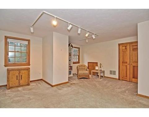 2 Sadler Rd, Upton, MA 01568 photo 24