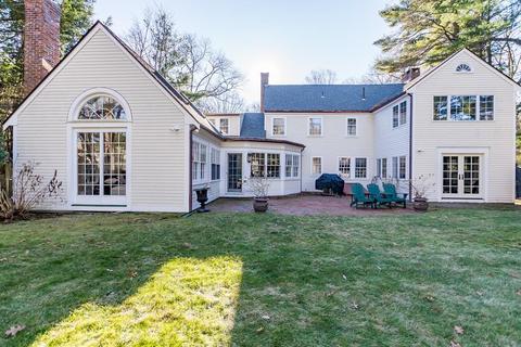 8 Pelham Rd, Weston, MA 02493 photo 3