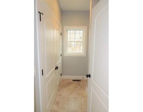 1545 Bay St, Springfield, MA 01109 photo 10
