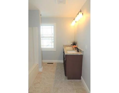 1545 Bay St, Springfield, MA 01109 photo 13