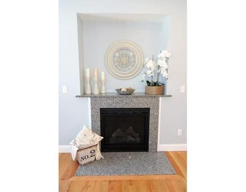 1545 Bay St, Springfield, MA 01109 photo 4