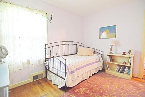 97 Overlook Dr, Springfield, MA 01118 photo 13