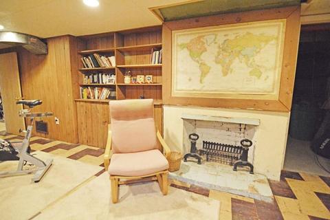 97 Overlook Dr, Springfield, MA 01118 photo 23