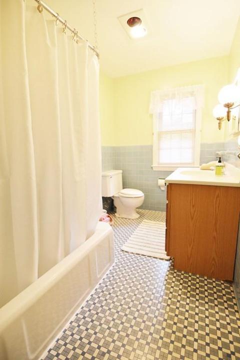 97 Overlook Dr, Springfield, MA 01118 photo 17