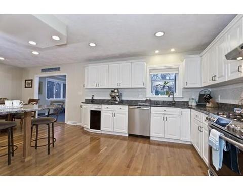 38 Audubon Rd, Reading, MA 01867 photo 9