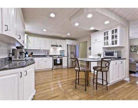 38 Audubon Rd, Reading, MA 01867 photo 8