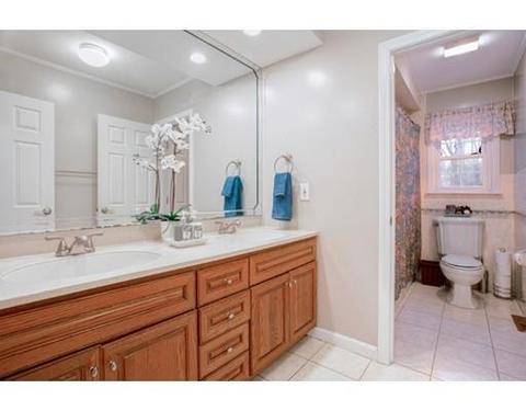 38 Audubon Rd, Reading, MA 01867 photo 14