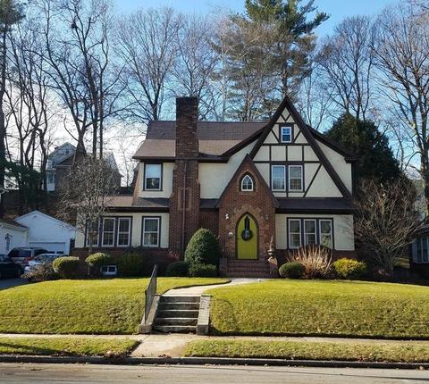107 Coolidge Rd, Worcester, MA 01602 photo 2