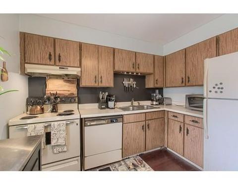 121 Bailey #A4, Worcester, MA 01602 photo 5