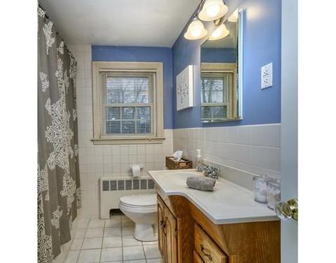99 Barrett St, Needham, MA 02492 photo 10