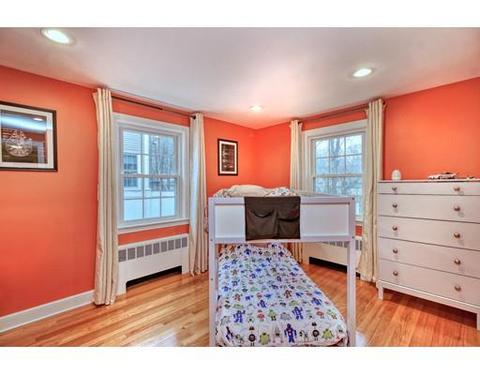 99 Barrett St, Needham, MA 02492 photo 9