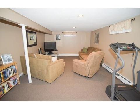 111 Mayher St, Springfield, MA 01104 photo 21