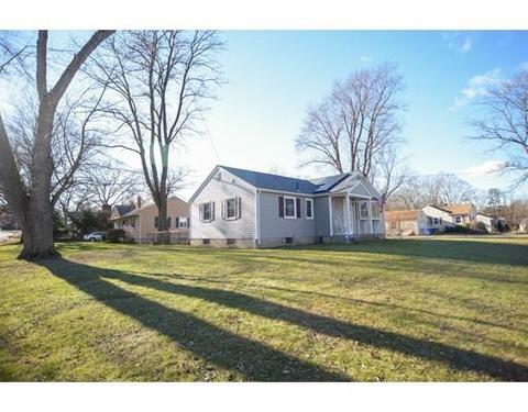 111 Mayher St, Springfield, MA 01104 photo 4