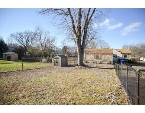 111 Mayher St, Springfield, MA 01104 photo 30