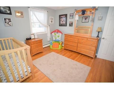 111 Mayher St, Springfield, MA 01104 photo 18