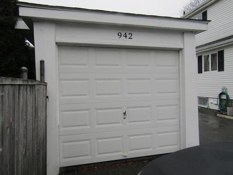 942 N Eastern Ave, Fall River, MA 02720 photo 3