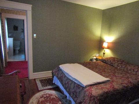 942 N Eastern Ave, Fall River, MA 02720 photo 14