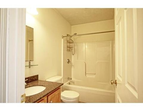 33 Whipple St, Worcester, MA 01607 photo 11
