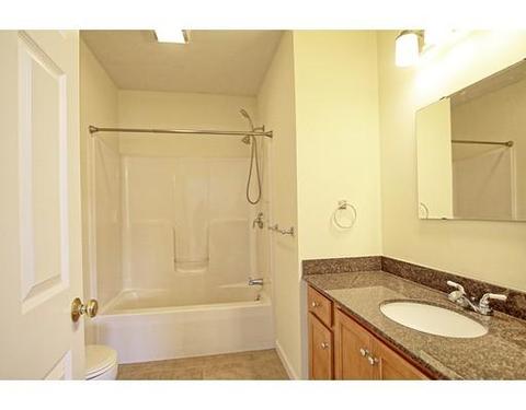 33 Whipple St, Worcester, MA 01607 photo 14