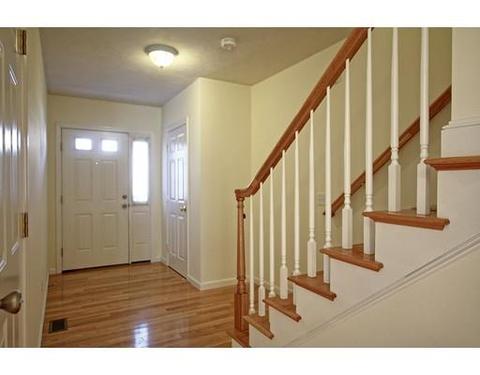 33 Whipple St, Worcester, MA 01607 photo 3